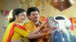 Saare Gaon Se Doodh Manga Kar Pindi Ko Nehla Do Lyrics in Hindi - Shivratri Song